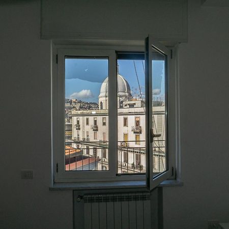 A I R Rettifilo Apartments Napoli Ngoại thất bức ảnh