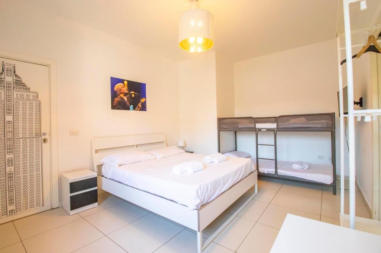 A I R Rettifilo Apartments Napoli Ngoại thất bức ảnh