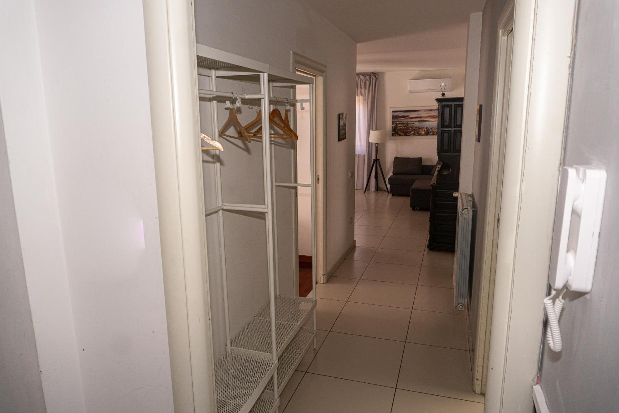 A I R Rettifilo Apartments Napoli Ngoại thất bức ảnh