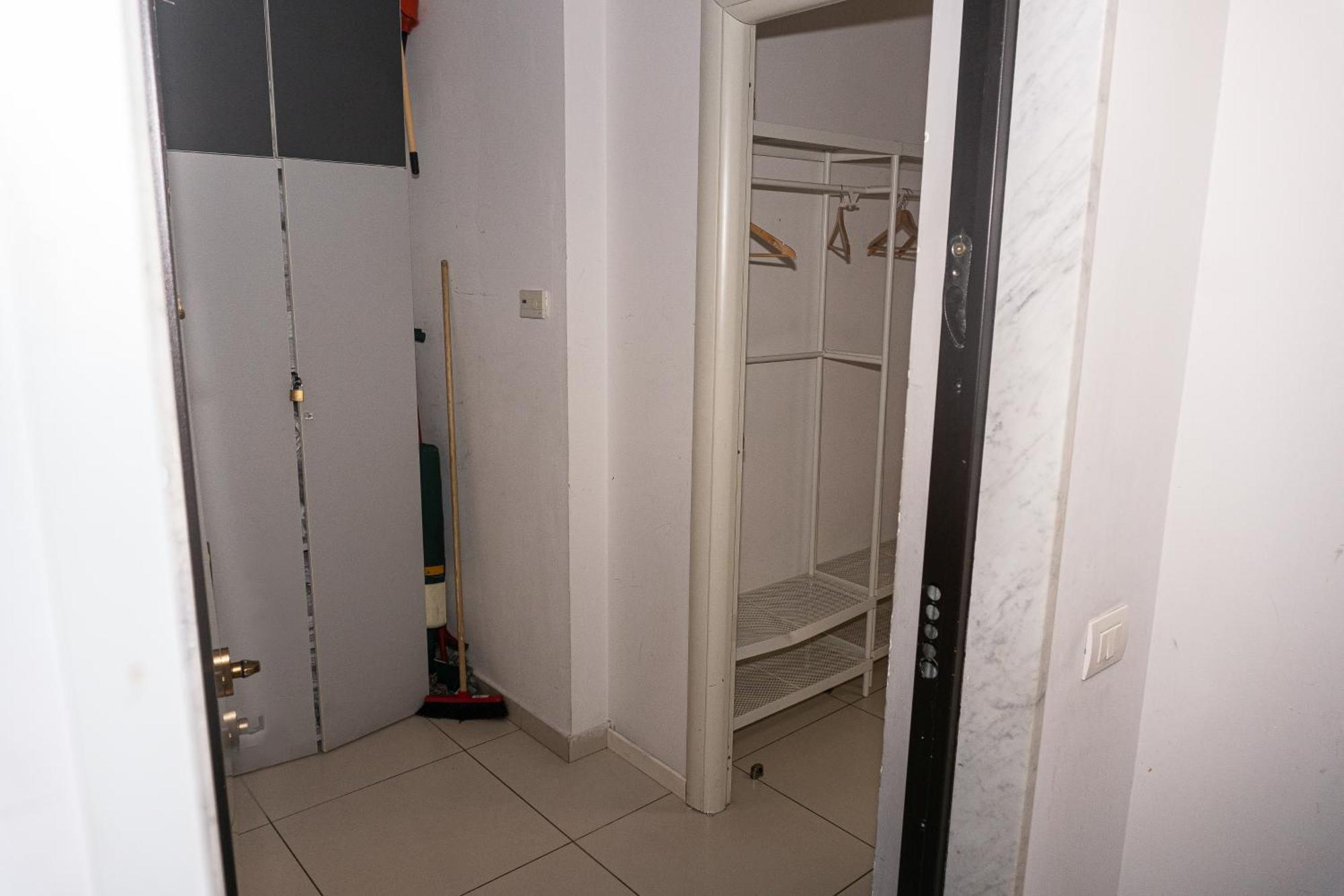 A I R Rettifilo Apartments Napoli Ngoại thất bức ảnh